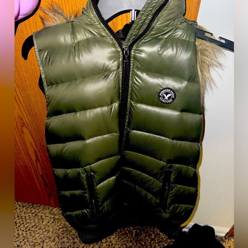 American eagle winter vest